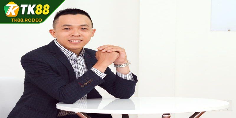 CEO Anh Minh Phùng 1 Các tiểu sử cơ bản của CEO Anh Minh Phùng
